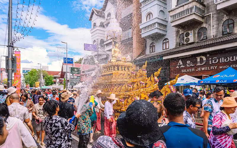 Firar Joy of Songkran Festival 2026 – Varma önskningar från Bokang Titanium